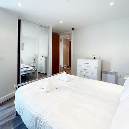 Seaview Boutique One-Bedroom Apt Swansea Exteriör bild