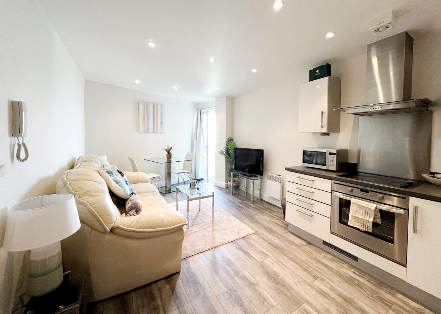 Seaview Boutique One-Bedroom Apt Swansea Exteriör bild