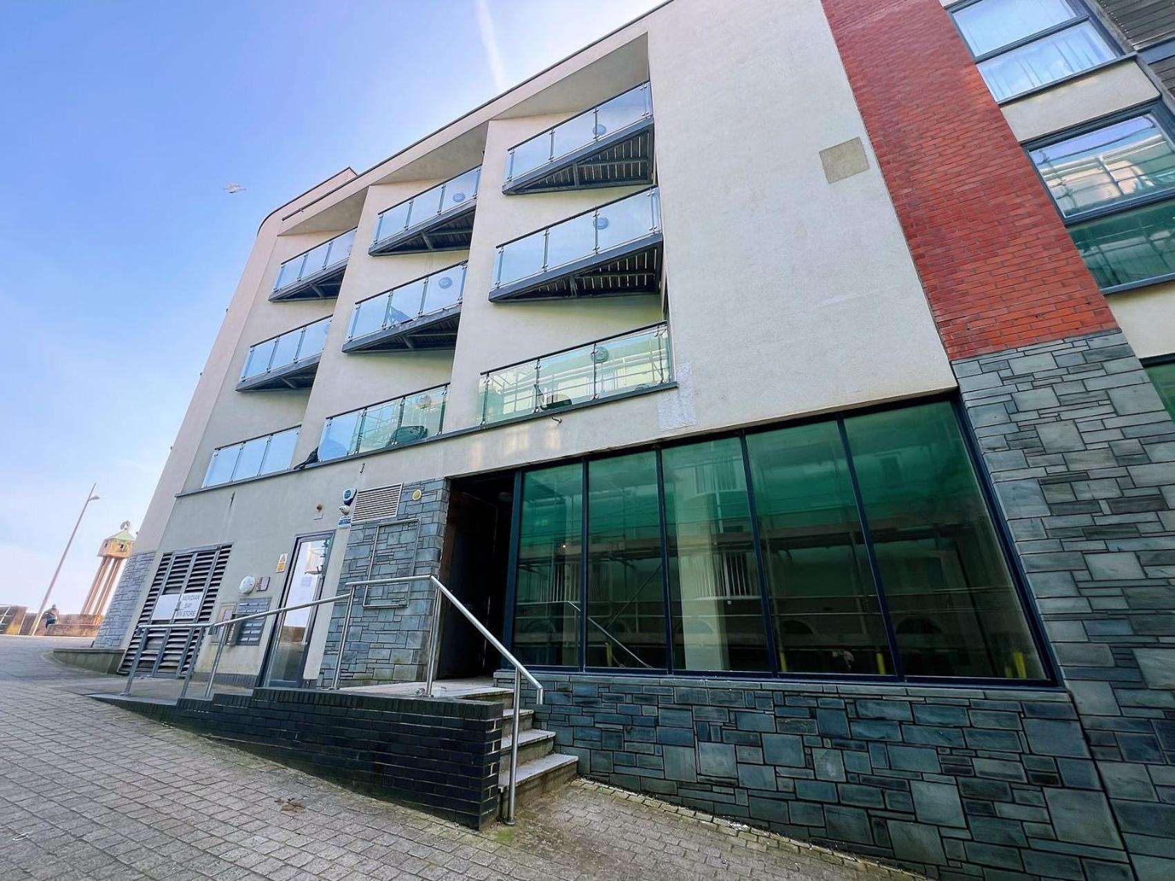Seaview Boutique One-Bedroom Apt Swansea Exteriör bild